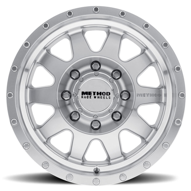 Method MR301 The Standard 18x9 +18mm Offset 8x180 130.81mm CB Machined/Clear Coat Wheel