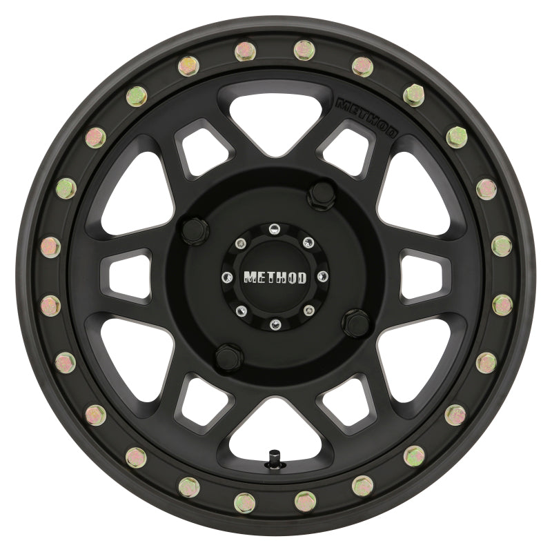 Method MR405 UTV Beadlock 15x7 / 5+2/38mm Offset / 4x136 / 106mm CB Matte Black Wheel