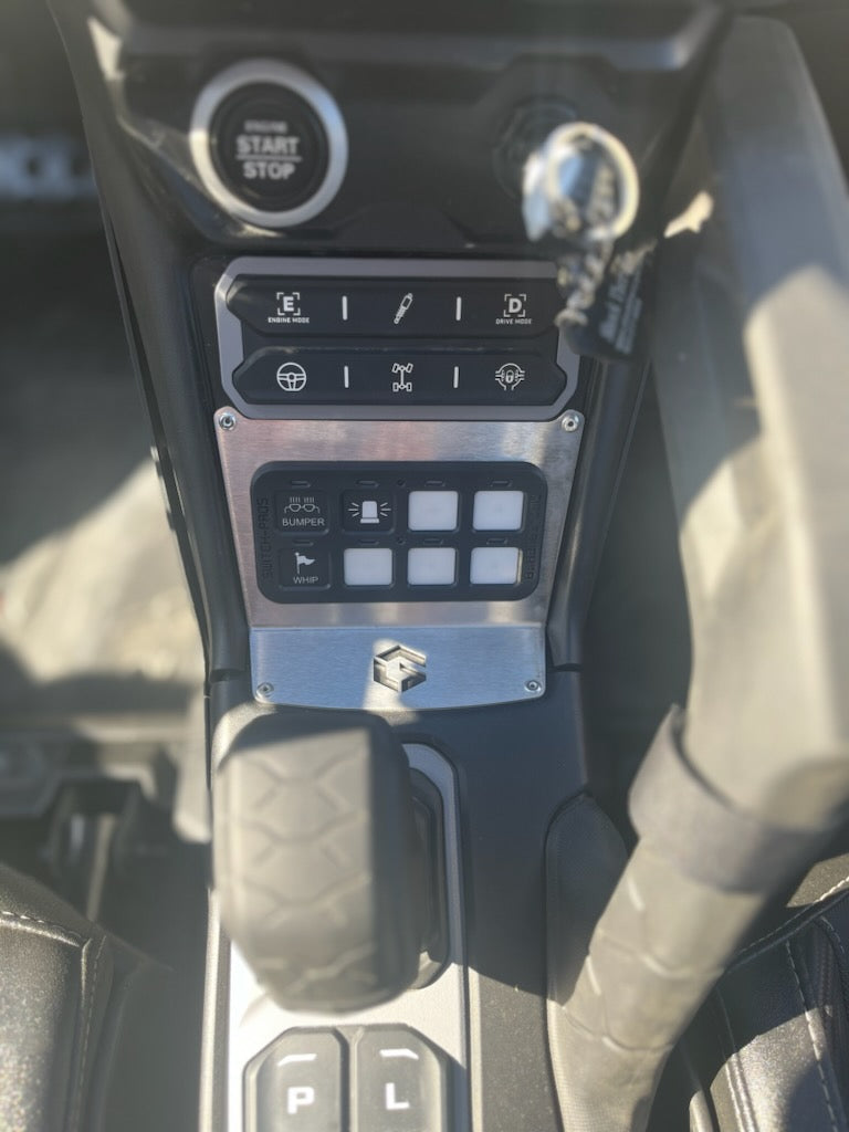 CAN-AM MAVERICK R - SWITCH PRO DASH MOUNT