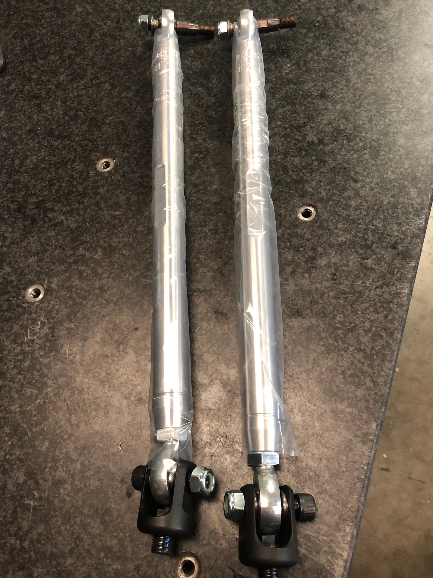 Polaris RZR Steering Tie Rods (+72in/Heim) | LMUTVPolaris RZR Steering Tie Rods (+72in/Heim) | LMUTV