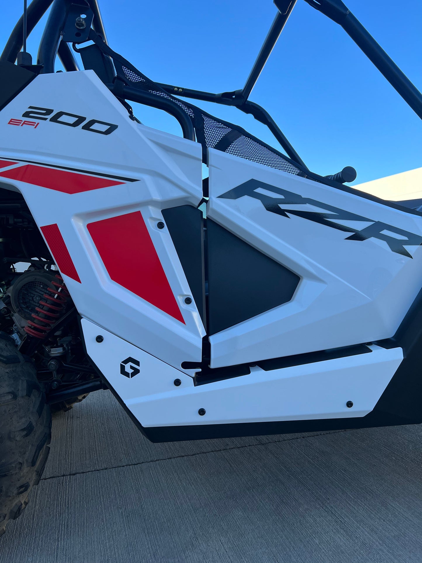 POLARIS RZR 200 - KICK PLATES