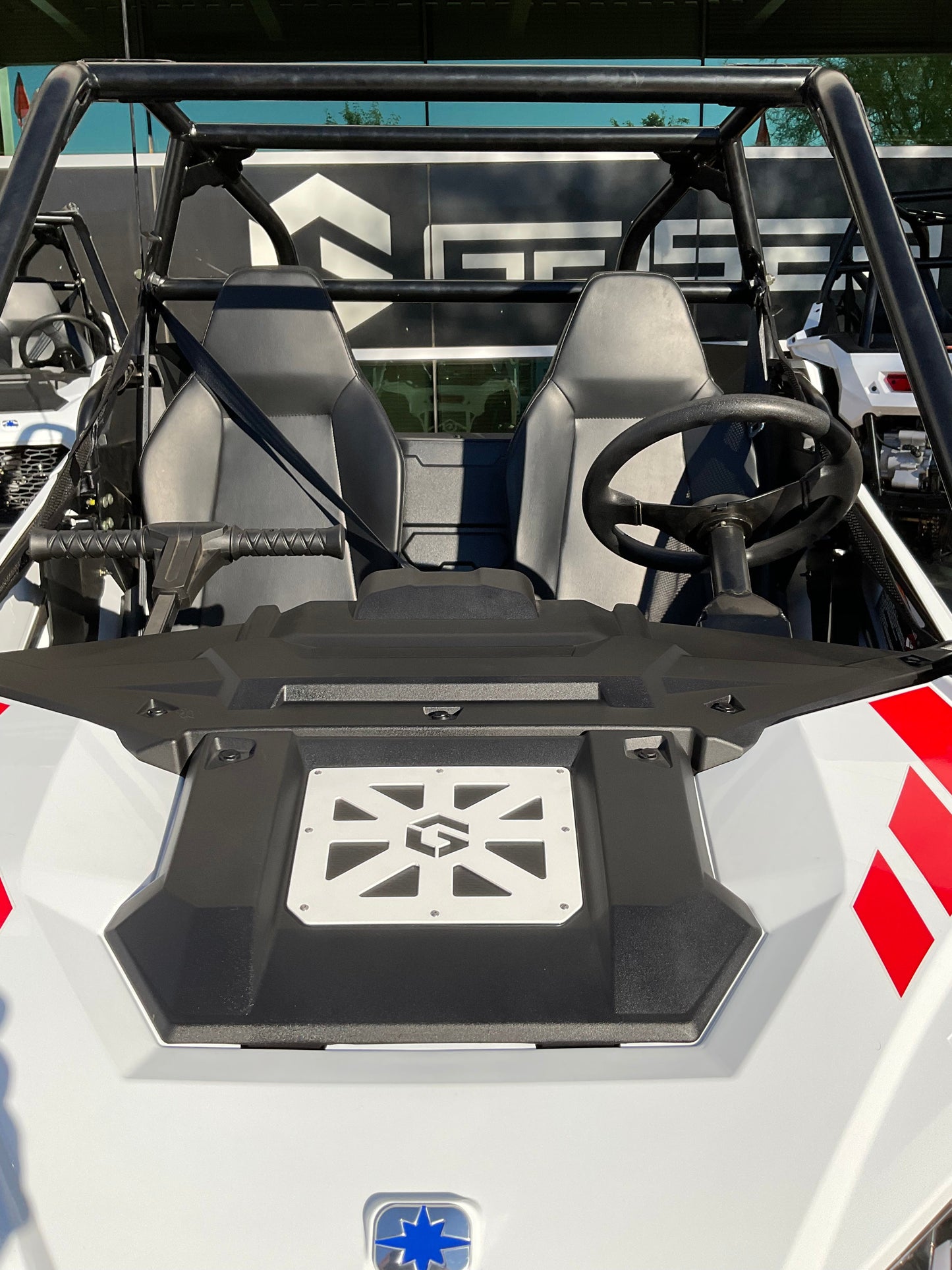 POLARIS RZR 200 - BONNET COVER